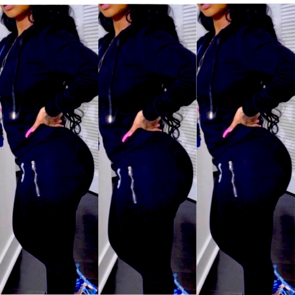 Jet ⬛️ black two piece set ( stretchy) Size M
